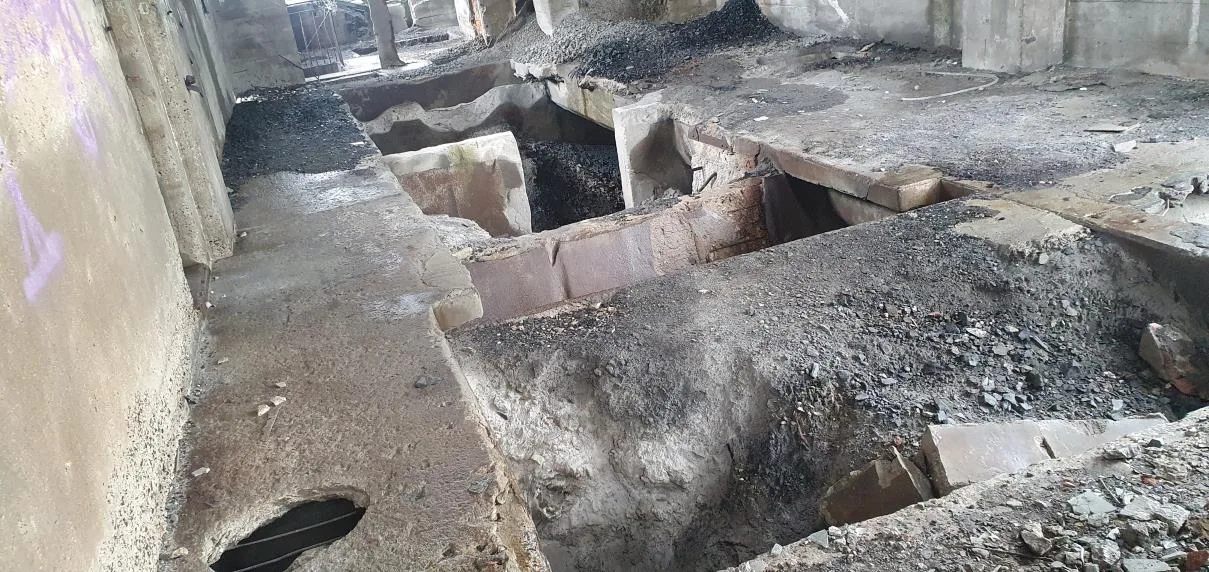 Przeładownia nad torami – Een Vergeten Logistiek Hart van Rębiszów