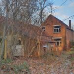 Een Vergeten Landhuis in Verval