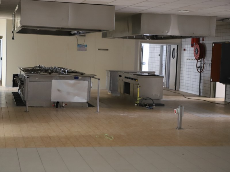 Verlaten Zorg: Een Ziekenhuis dat Niet Helemaal Sliep