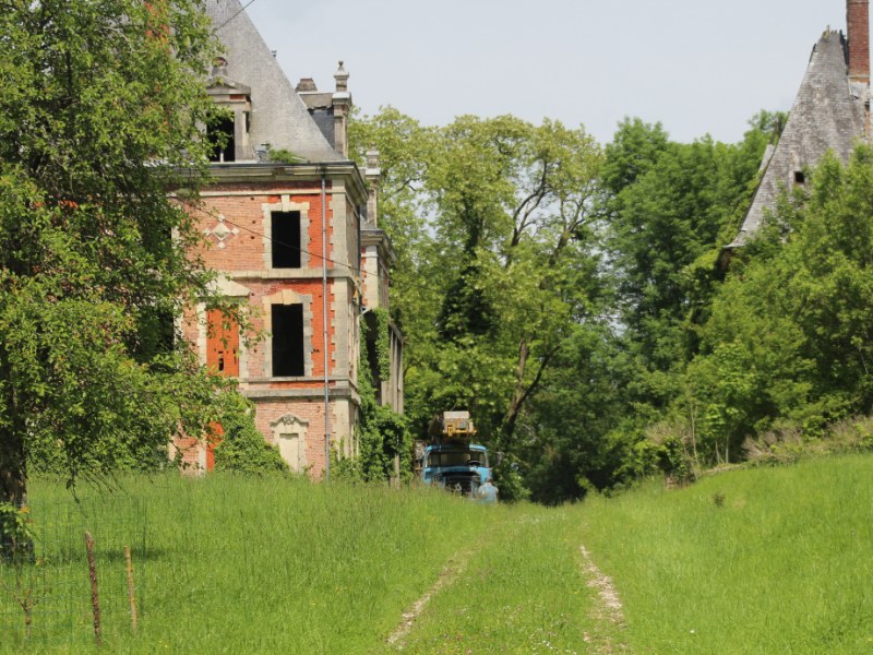Een Glimp van het Verleden – Een Kasteel Herleeft