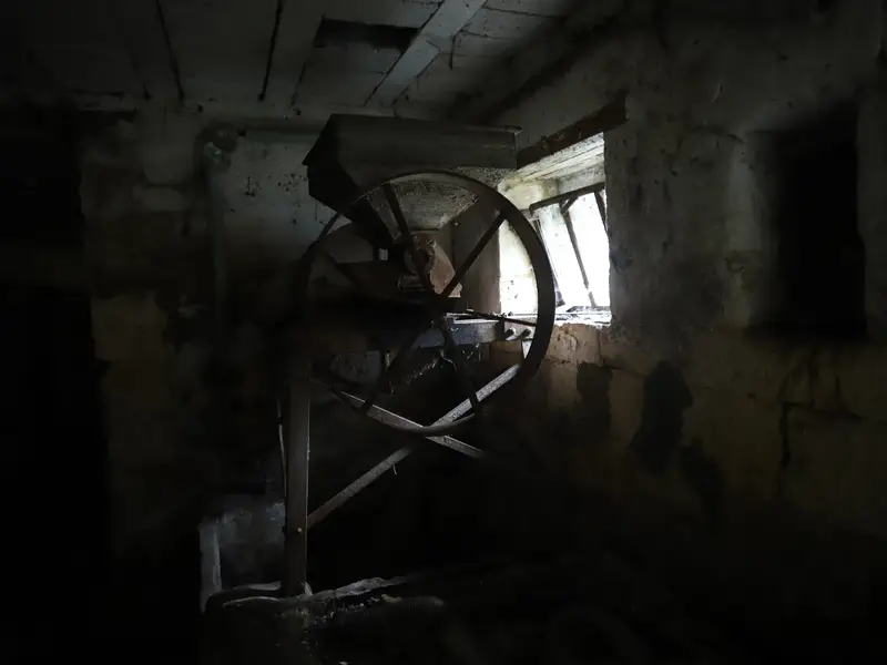 De Slapende Kroon van Mergel en Schaduw