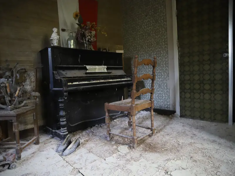 De Slapende Kroon van Mergel en Schaduw