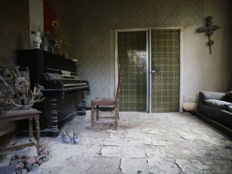 De Slapende Kroon van Mergel en Schaduw