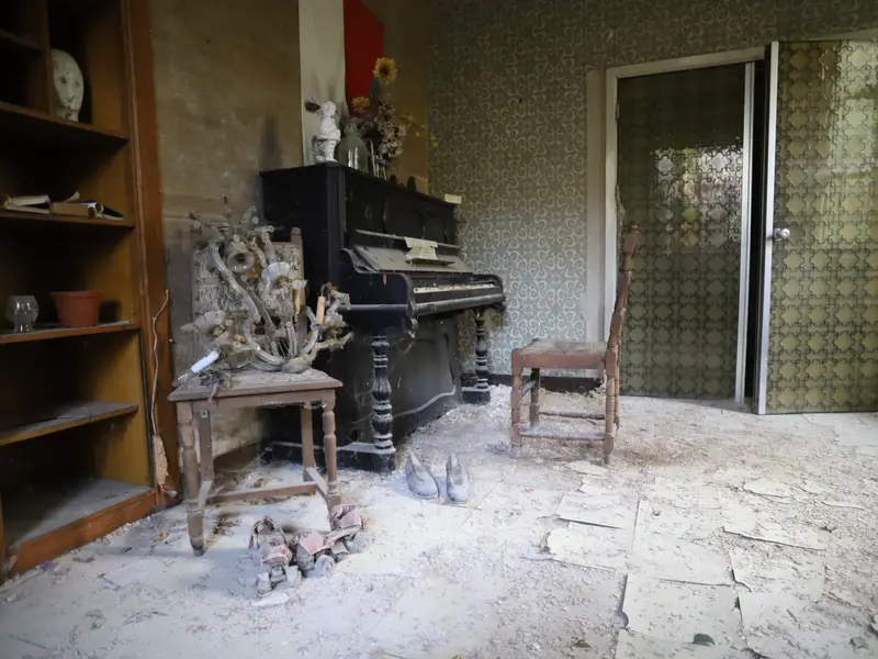 De Slapende Kroon van Mergel en Schaduw