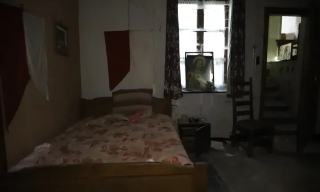 De Slapende Kroon van Mergel en Schaduw