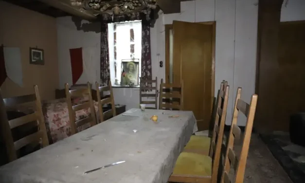 De Slapende Kroon van Mergel en Schaduw