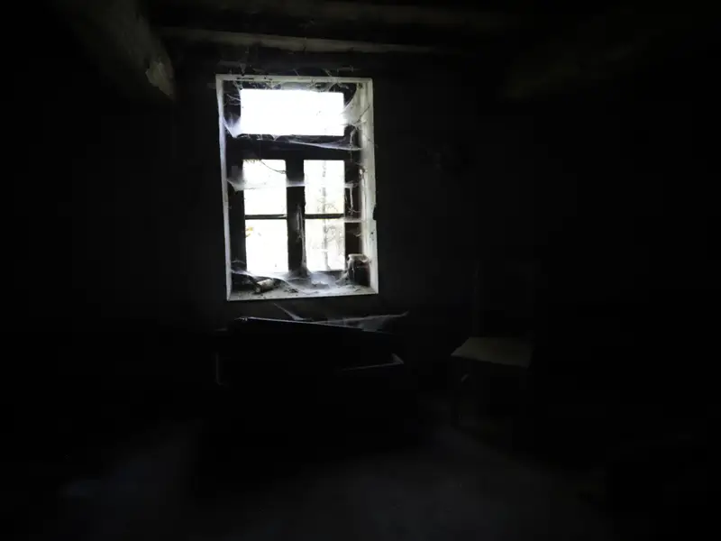 De Slapende Kroon van Mergel en Schaduw