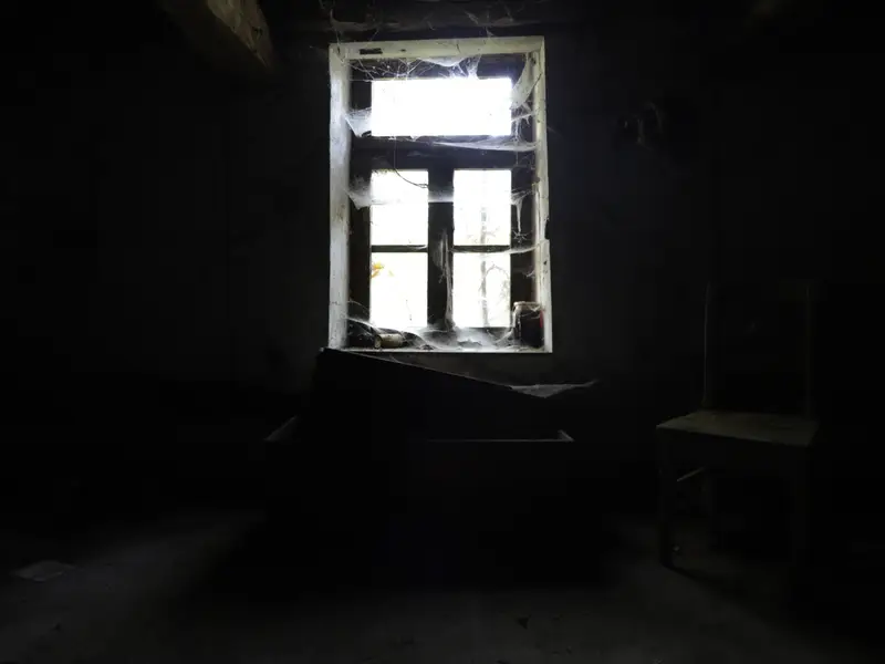 De Slapende Kroon van Mergel en Schaduw